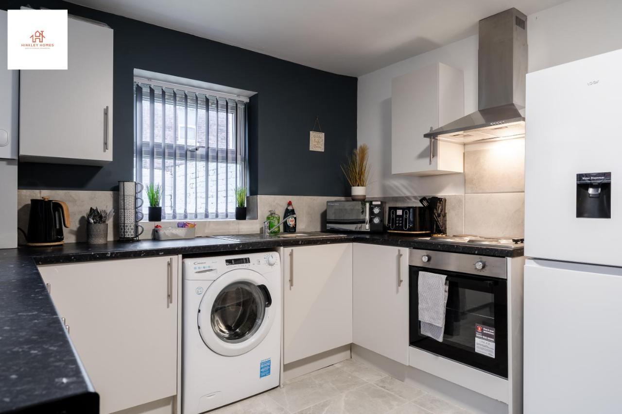 Immaculate 4 Bed In Liverpool By Hinkley Homes Short Lets & Serviced Accommodation 외부 사진