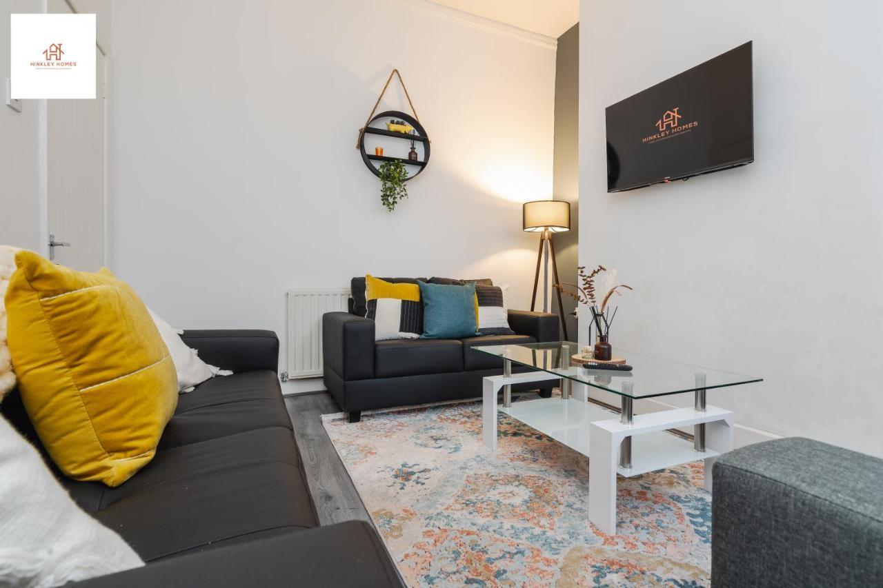 Immaculate 4 Bed In Liverpool By Hinkley Homes Short Lets & Serviced Accommodation 외부 사진