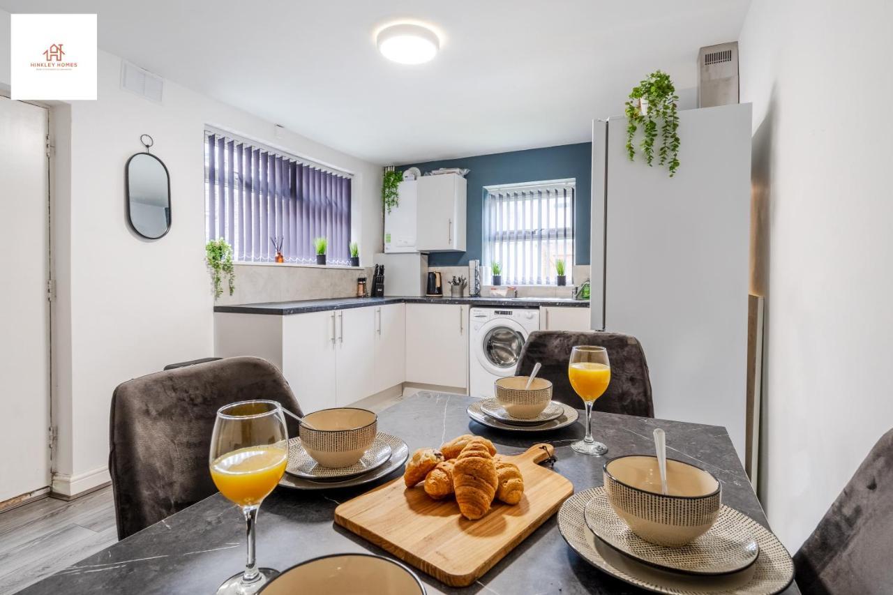 Immaculate 4 Bed In Liverpool By Hinkley Homes Short Lets & Serviced Accommodation 외부 사진