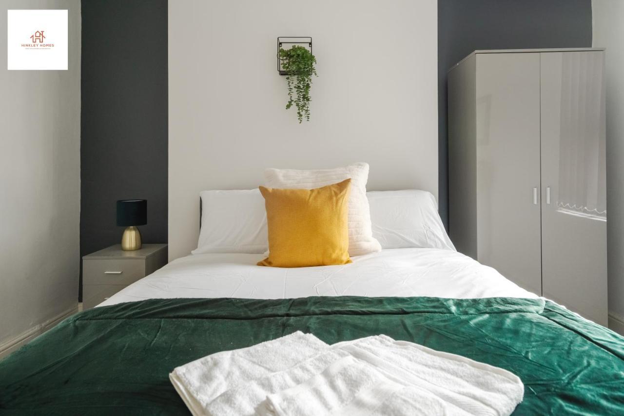 Immaculate 4 Bed In Liverpool By Hinkley Homes Short Lets & Serviced Accommodation 외부 사진
