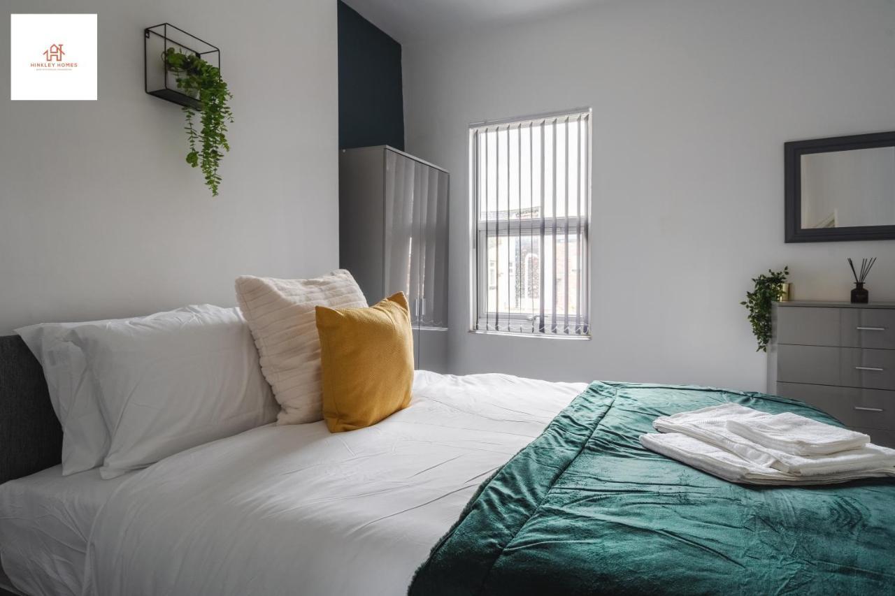 Immaculate 4 Bed In Liverpool By Hinkley Homes Short Lets & Serviced Accommodation 외부 사진